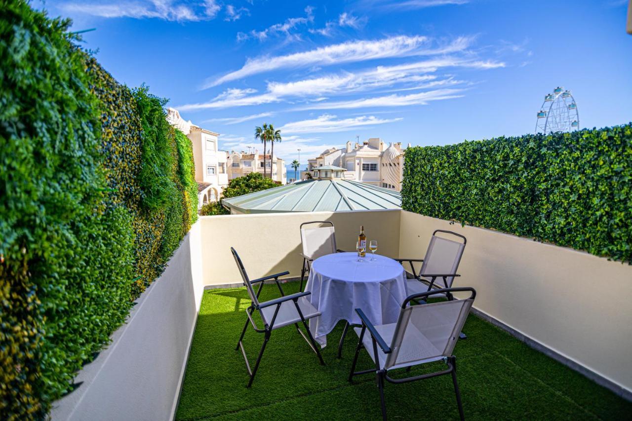 Sunstay Loft Puerto Marina 贝纳尔马德纳 外观 照片